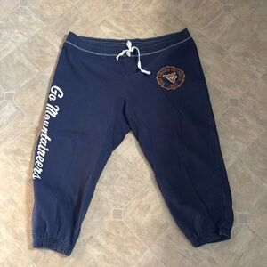 Women’s two XL West Virginia University sweatpants.